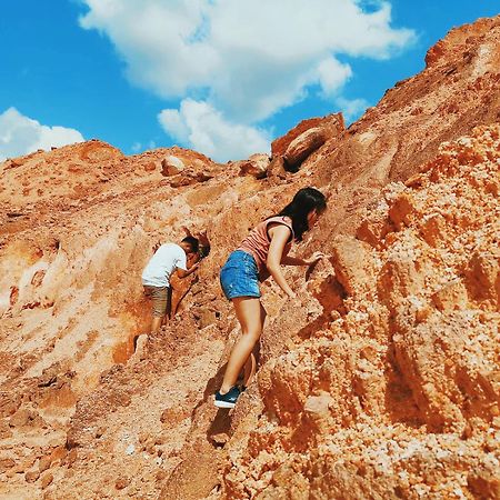 بيت شباب Beanbag Bintan Backpacker Kangkakawal المظهر الخارجي الصورة