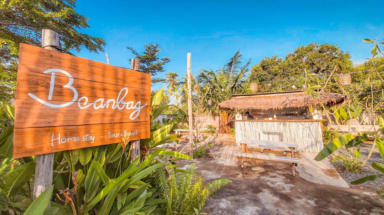 بيت شباب Beanbag Bintan Backpacker Kangkakawal المظهر الخارجي الصورة