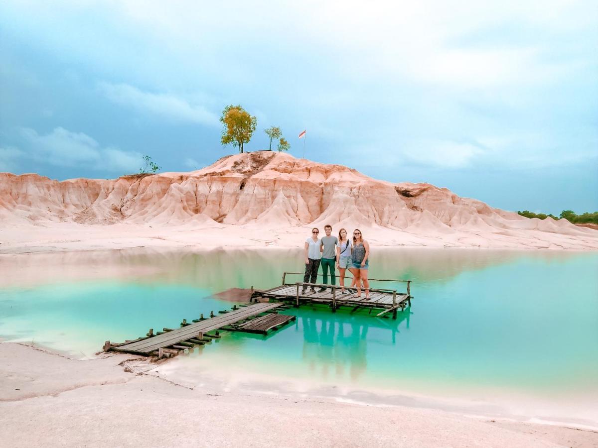 بيت شباب Beanbag Bintan Backpacker Kangkakawal المظهر الخارجي الصورة